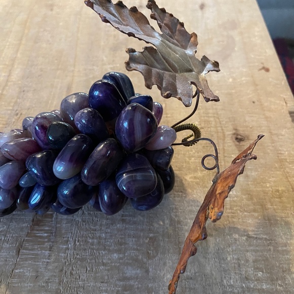 Vintage Gemstone Grape Bunch of Purple Agate with Copper Leaves - Picture 12 of 12